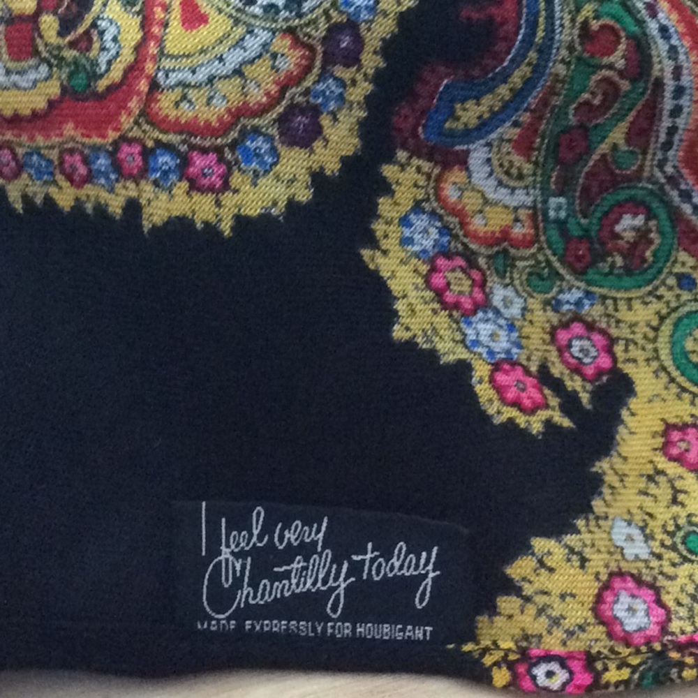 Gorgeous TriangleShawl/Scarf Like New!!!